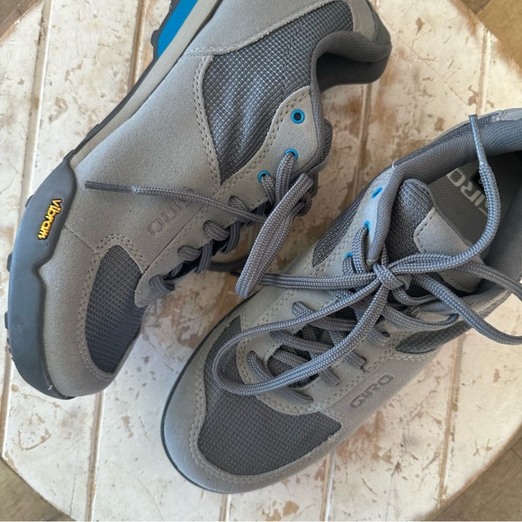 Giro Petra VR Cycling Shoes MTB 2-Bolt Cleats - Picture 3 of 11